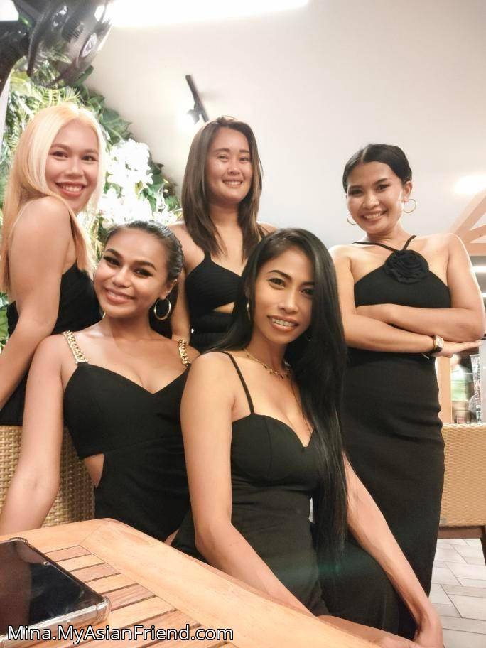 Mina's personal blog photo 1 added Wednesday the 17th of May 2023